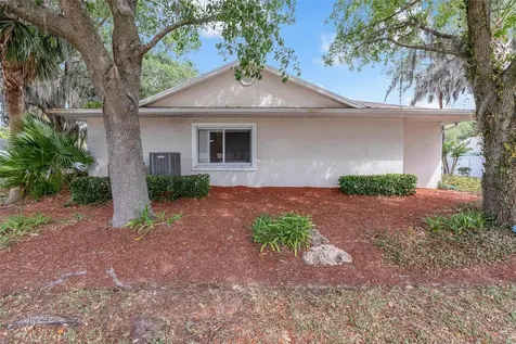 545 Wayne Avenue New Smyrna Beach FL 32168