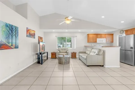 545 Wayne Avenue New Smyrna Beach FL 32168