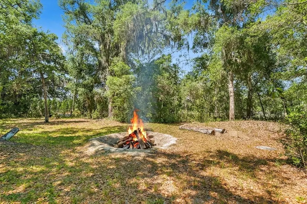 23305 June Bug Trail Brooksville FL 34602