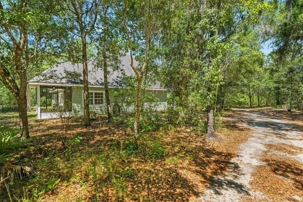 23305 June Bug Trail Brooksville FL 34602