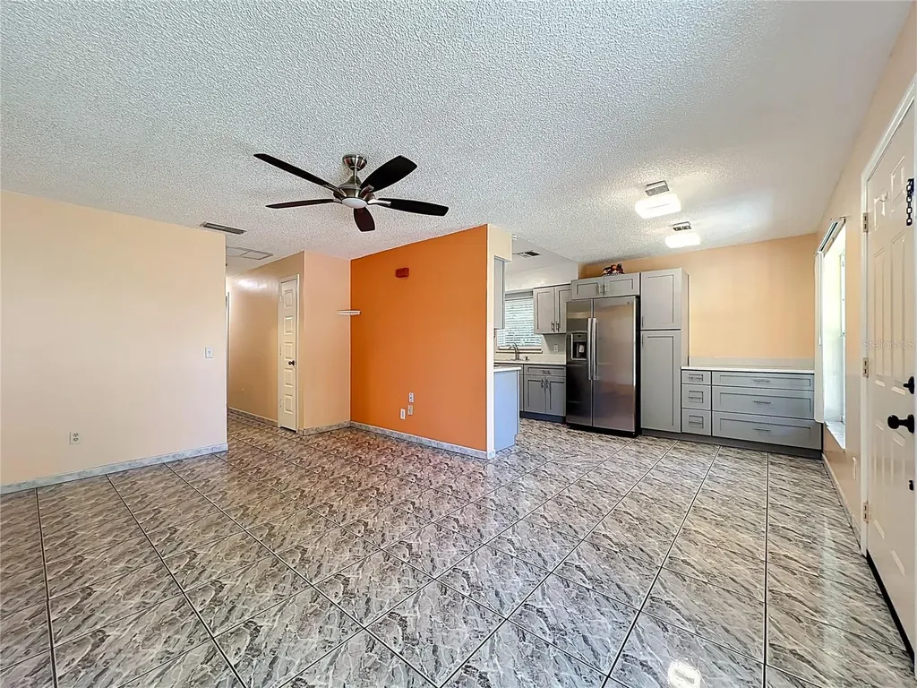 612 Palmetto Drive Mascotte FL 34753