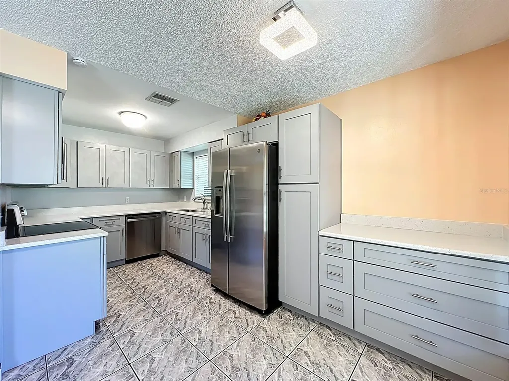 612 Palmetto Drive Mascotte FL 34753
