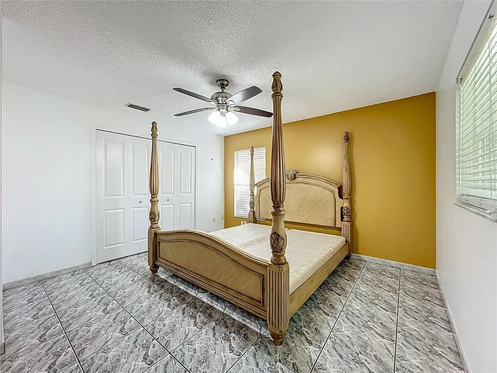 612 Palmetto Drive Mascotte FL 34753