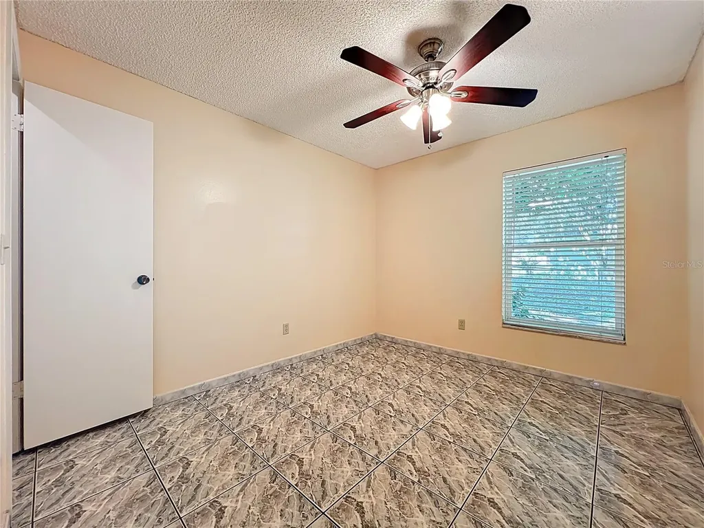 612 Palmetto Drive Mascotte FL 34753
