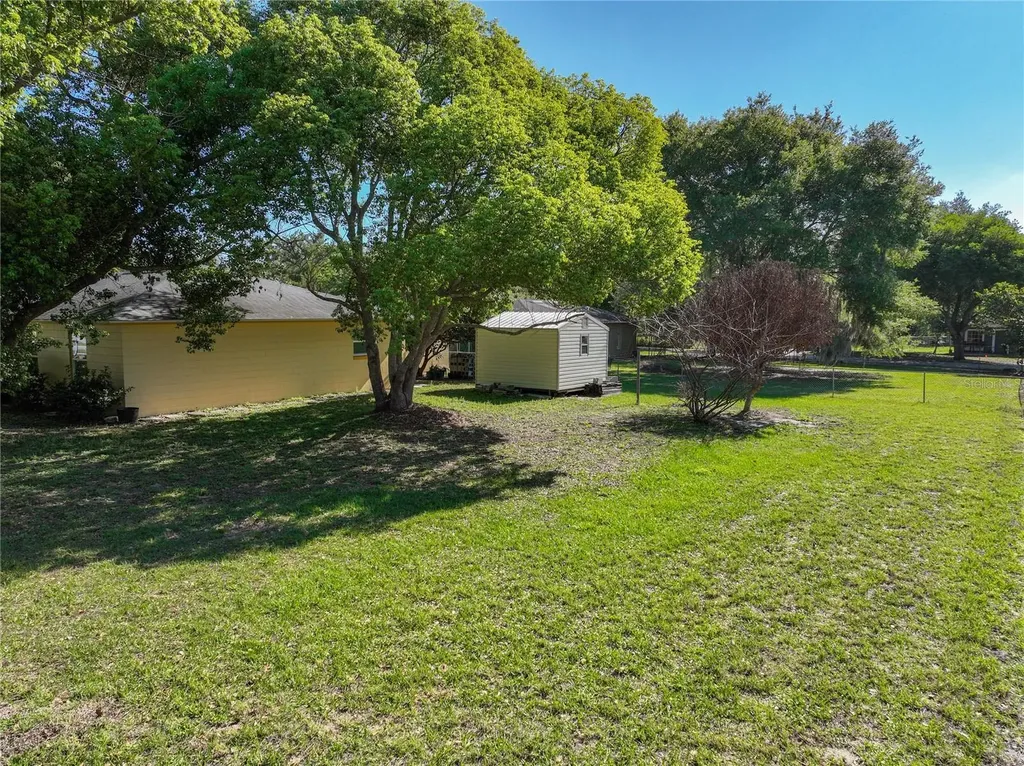 612 Palmetto Drive Mascotte FL 34753