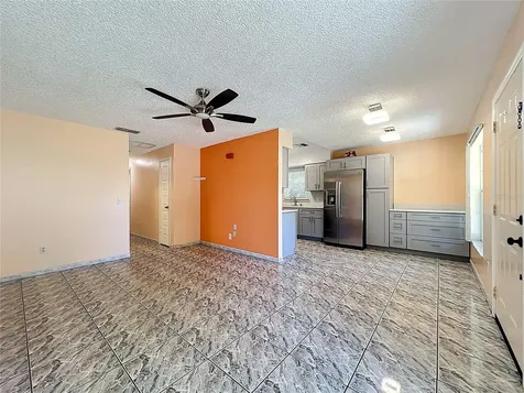 612 Palmetto Drive Mascotte FL 34753
