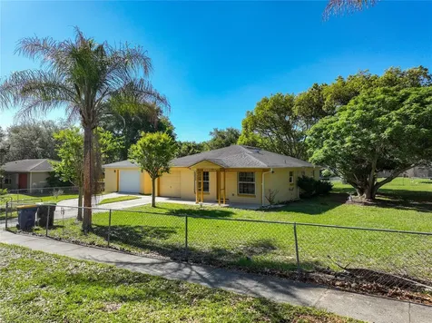 612 Palmetto Drive Mascotte FL 34753