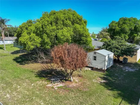 612 Palmetto Drive Mascotte FL 34753