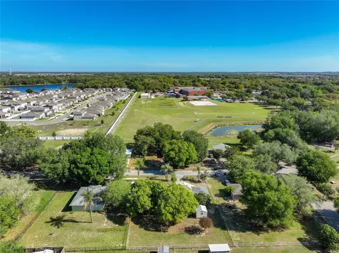 612 Palmetto Drive Mascotte FL 34753