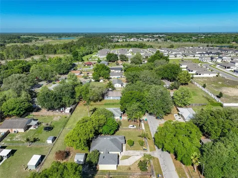 612 Palmetto Drive Mascotte FL 34753