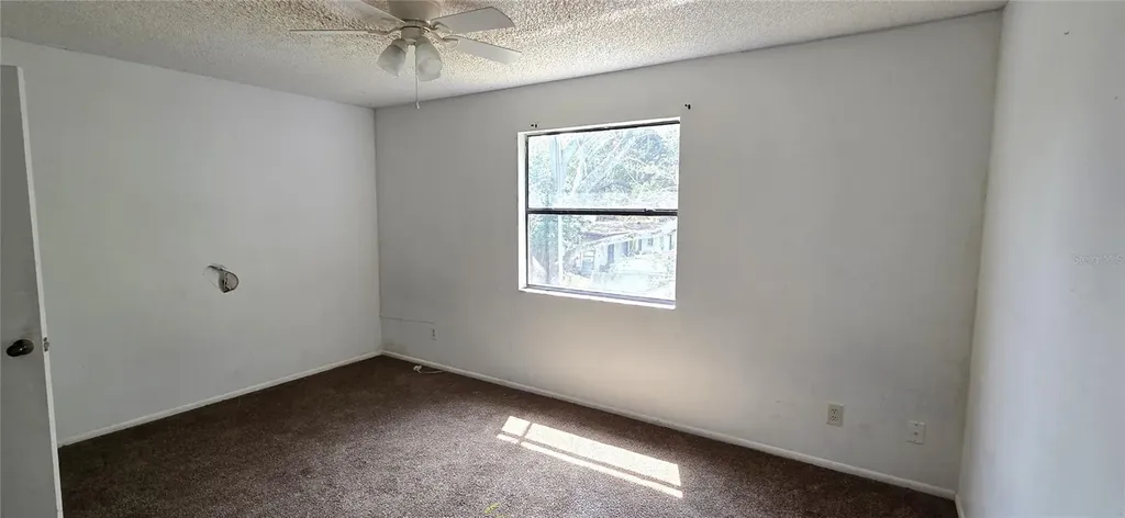 205 Dixie Highway Auburndale FL 33823