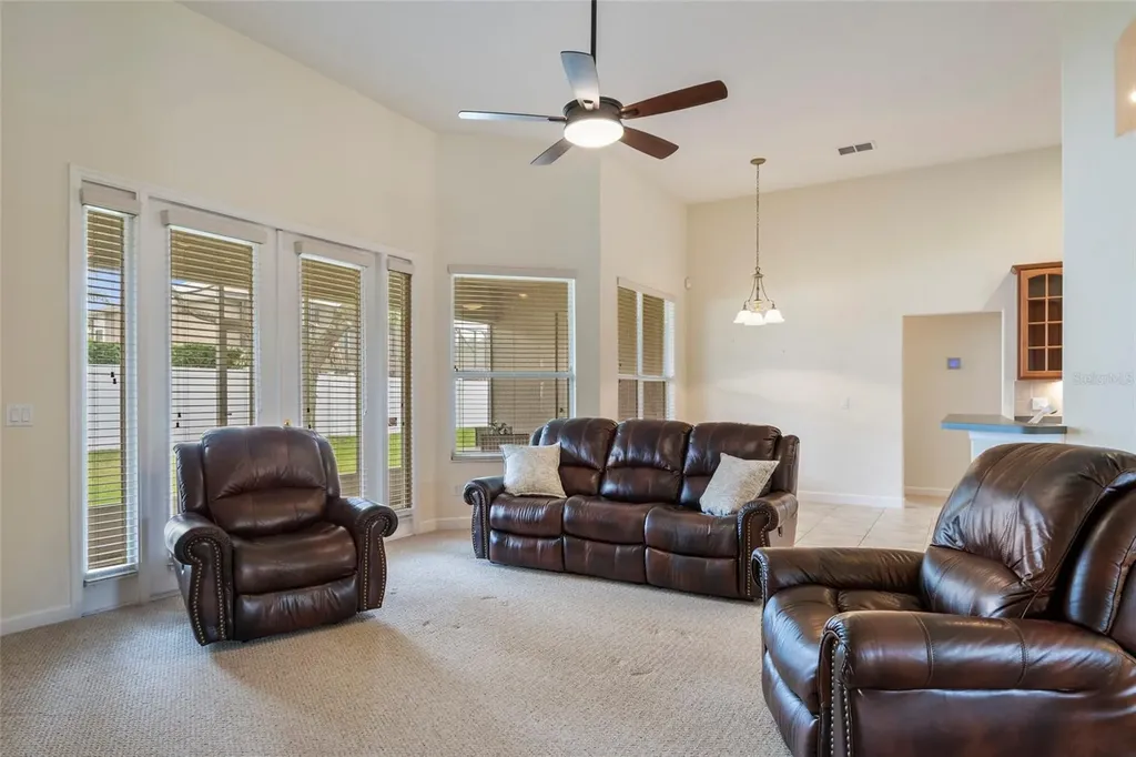 10060 Chardonnay Drive Orlando FL 32832