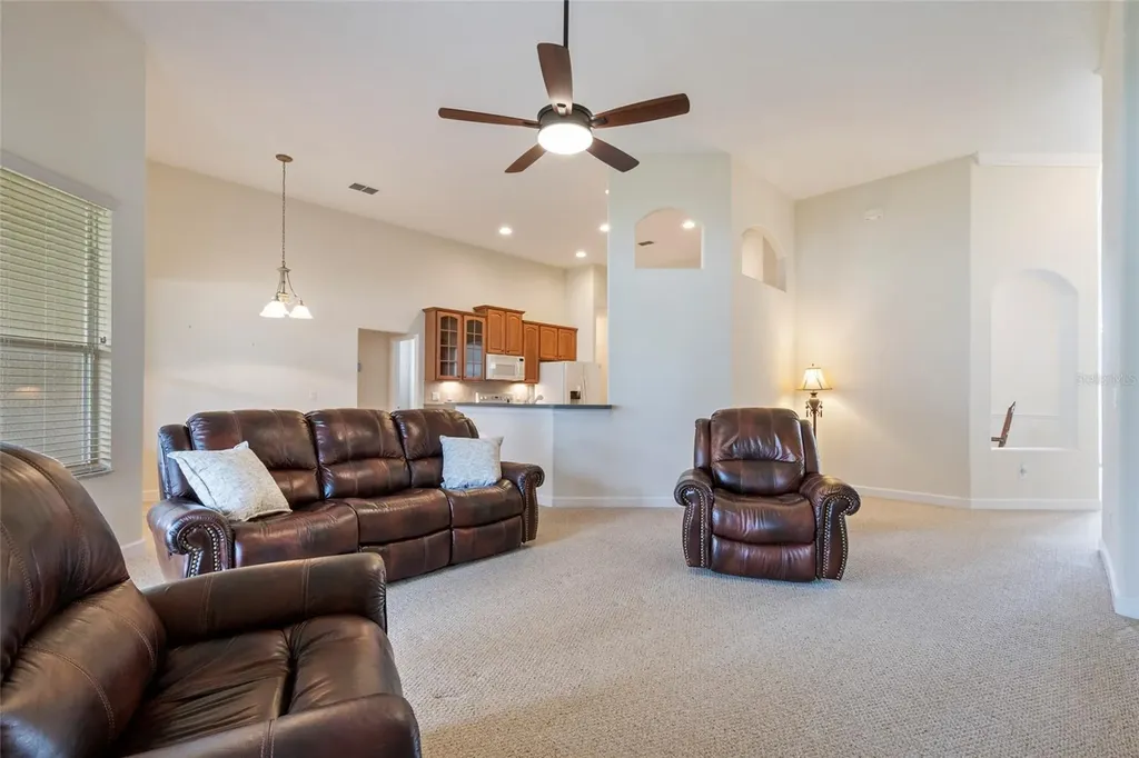 10060 Chardonnay Drive Orlando FL 32832