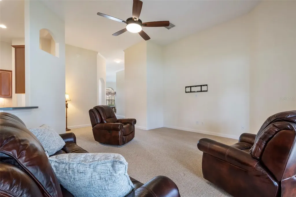10060 Chardonnay Drive Orlando FL 32832