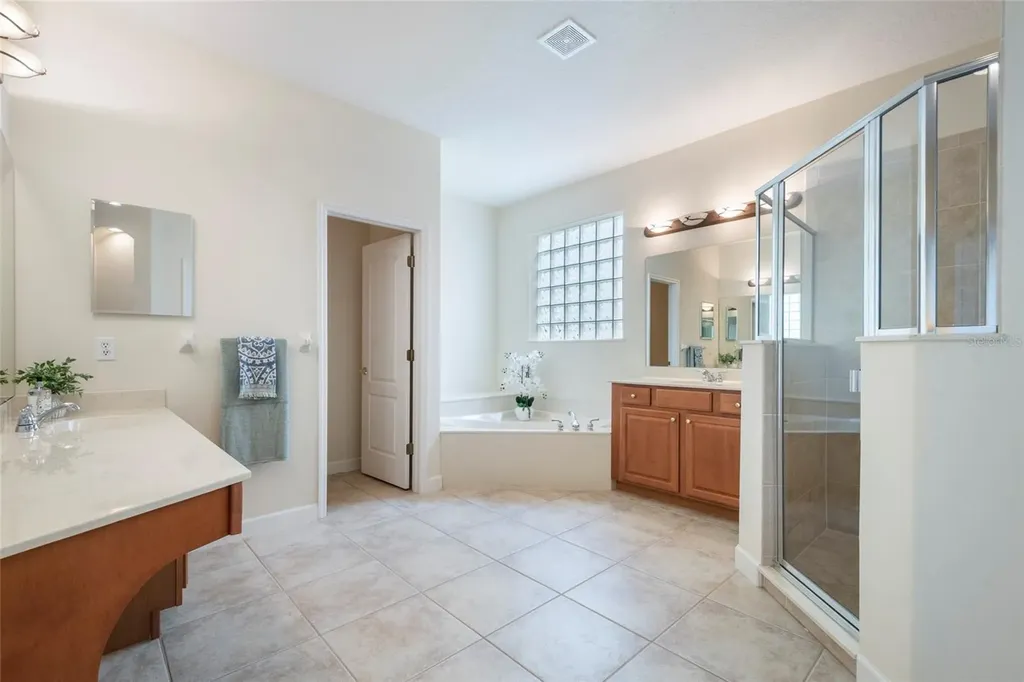 10060 Chardonnay Drive Orlando FL 32832