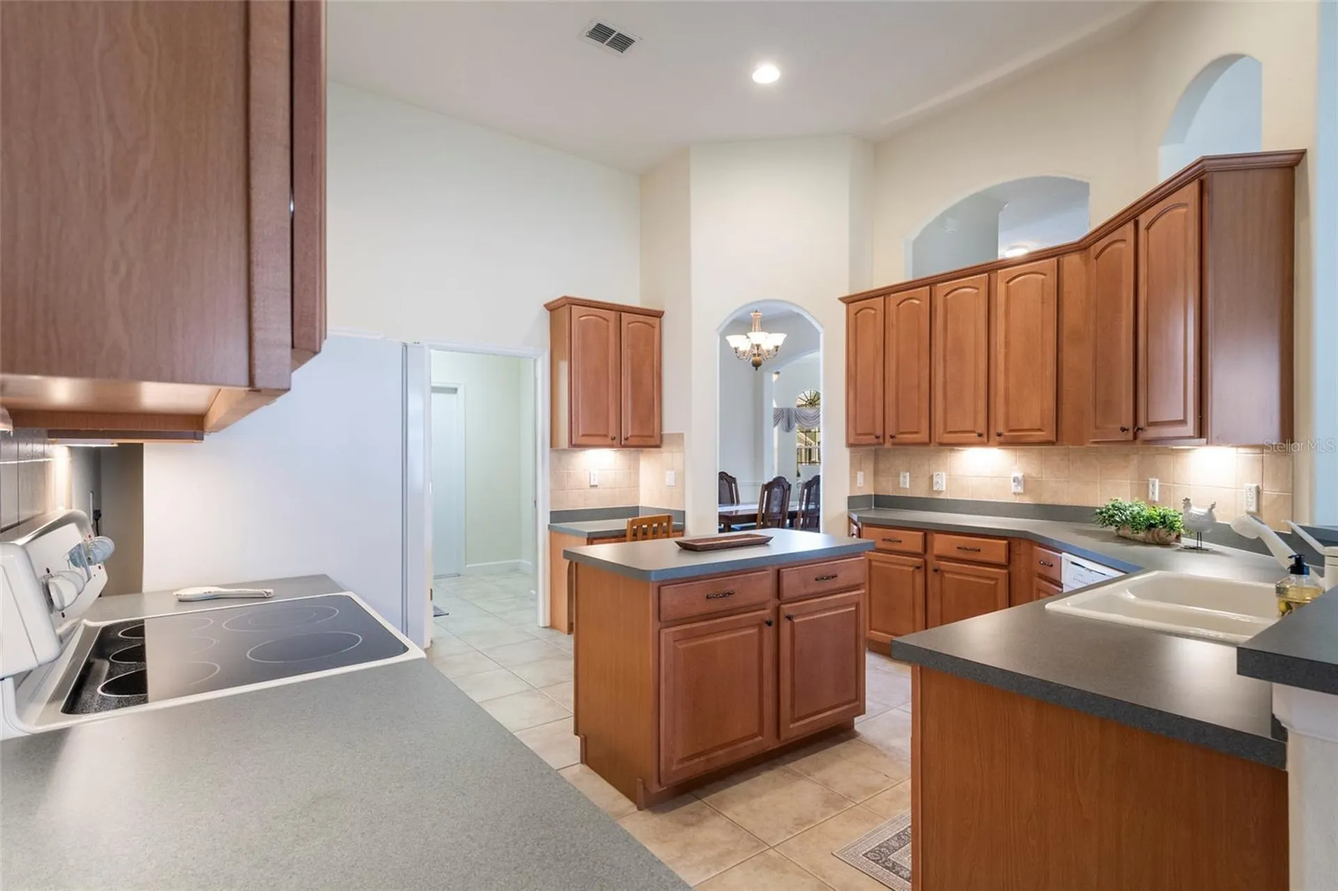 10060 Chardonnay Drive Orlando FL 32832