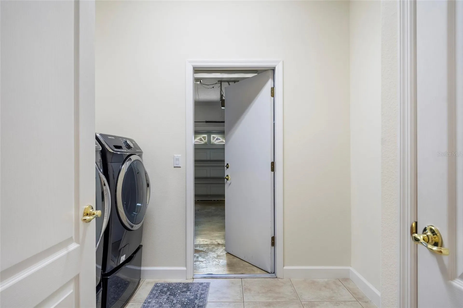 10060 Chardonnay Drive Orlando FL 32832