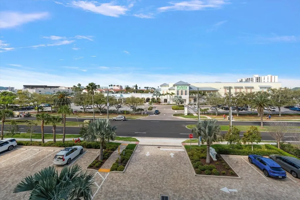 125 Island Way Clearwater Beach FL 33767