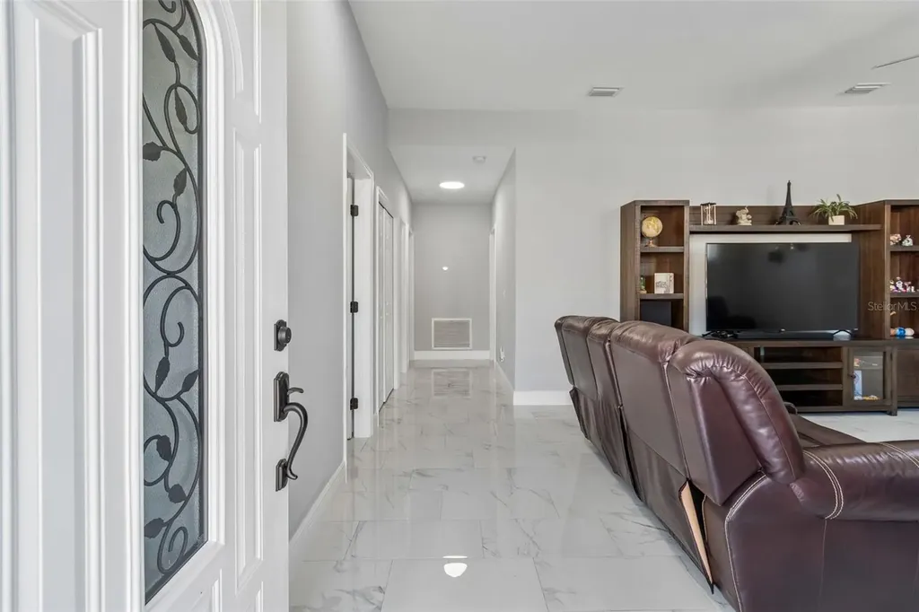 5117 N Lincoln Avenue Tampa FL 33614