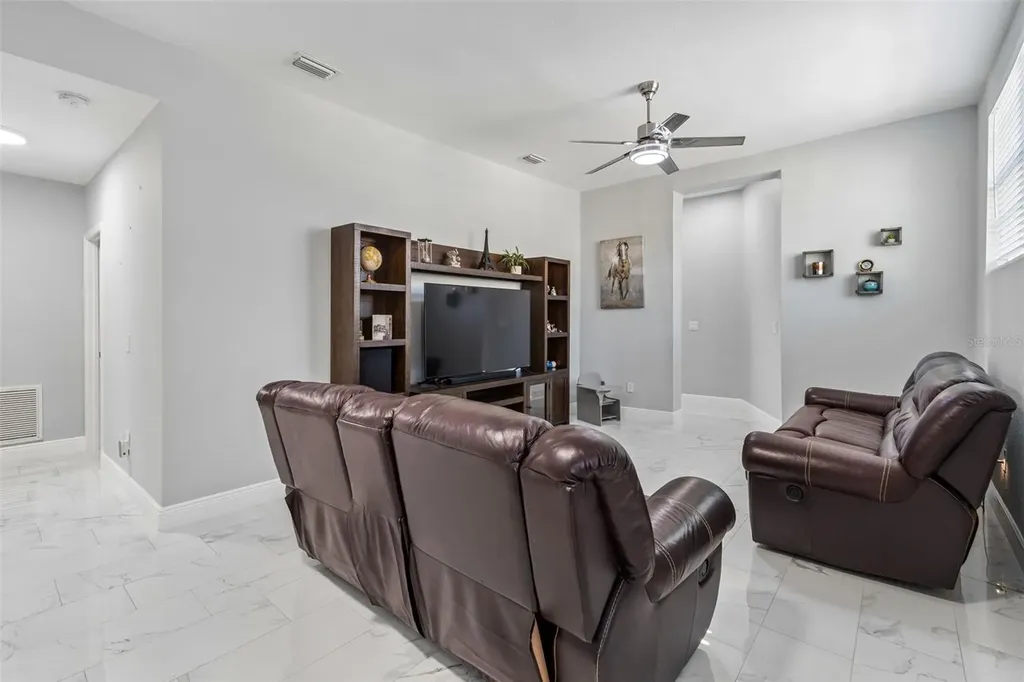5117 N Lincoln Avenue Tampa FL 33614