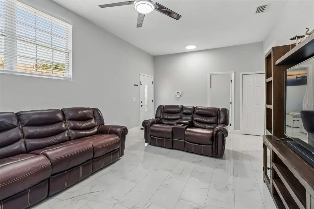 5117 N Lincoln Avenue Tampa FL 33614