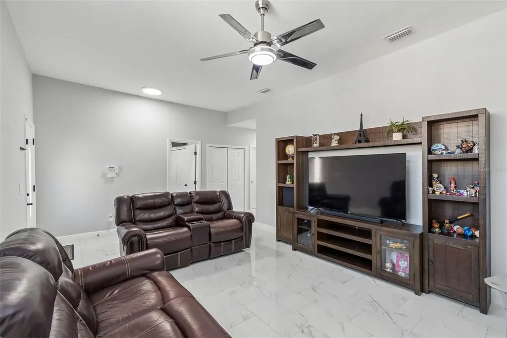 5117 N Lincoln Avenue Tampa FL 33614