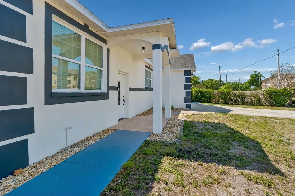 5117 N Lincoln Avenue Tampa FL 33614