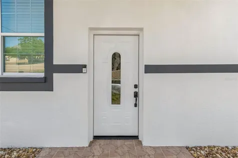 5117 N Lincoln Avenue Tampa FL 33614