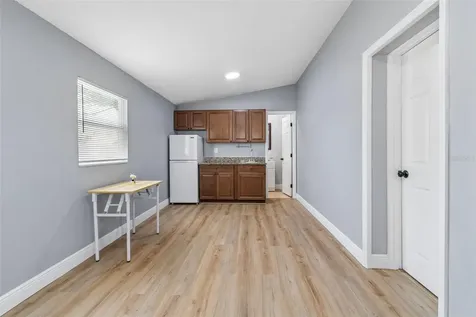 5117 N Lincoln Avenue Tampa FL 33614