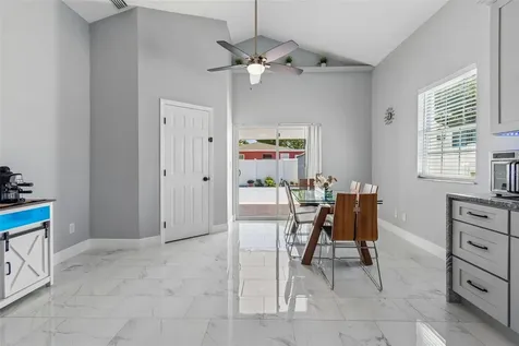 5117 N Lincoln Avenue Tampa FL 33614