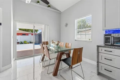 5117 N Lincoln Avenue Tampa FL 33614