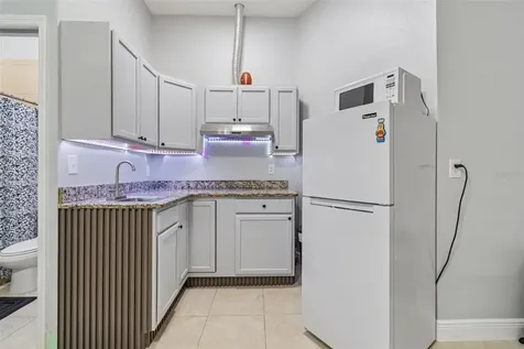 5117 N Lincoln Avenue Tampa FL 33614