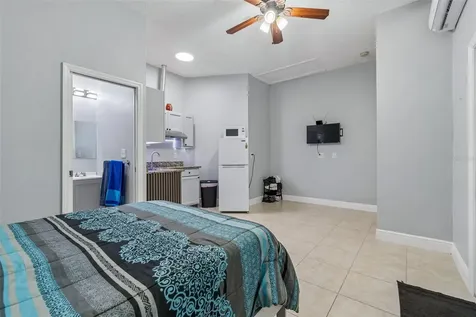 5117 N Lincoln Avenue Tampa FL 33614
