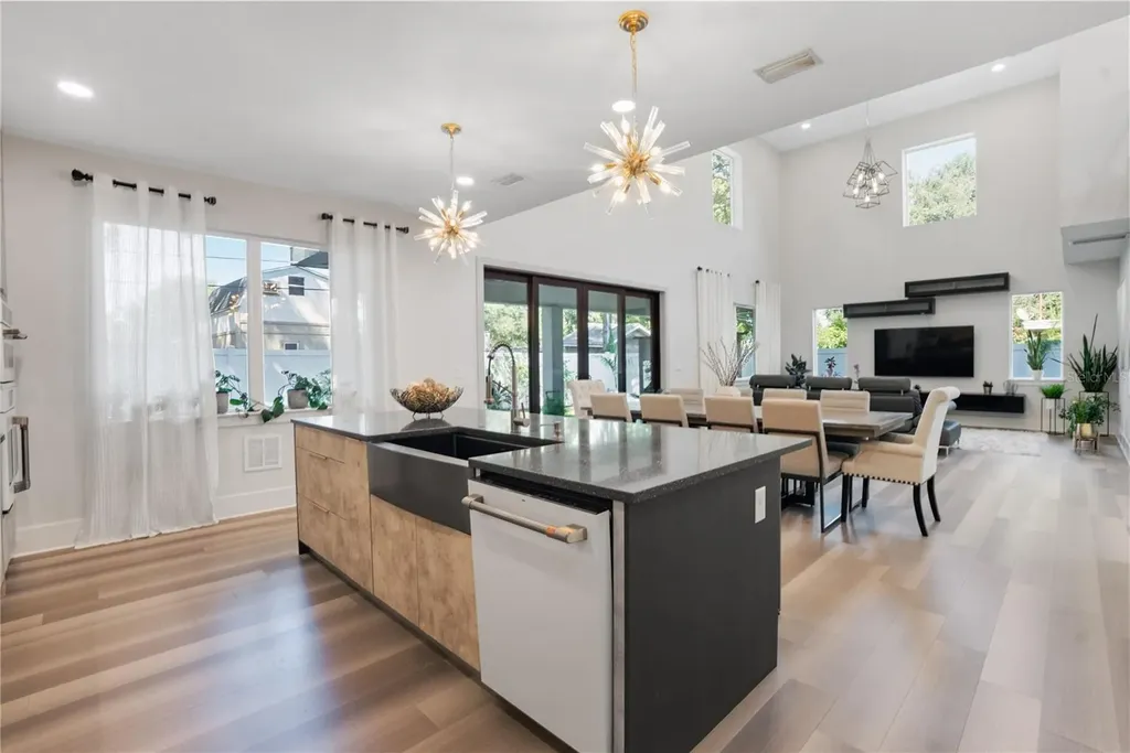 2140 Catalina Drive Clearwater FL 33764