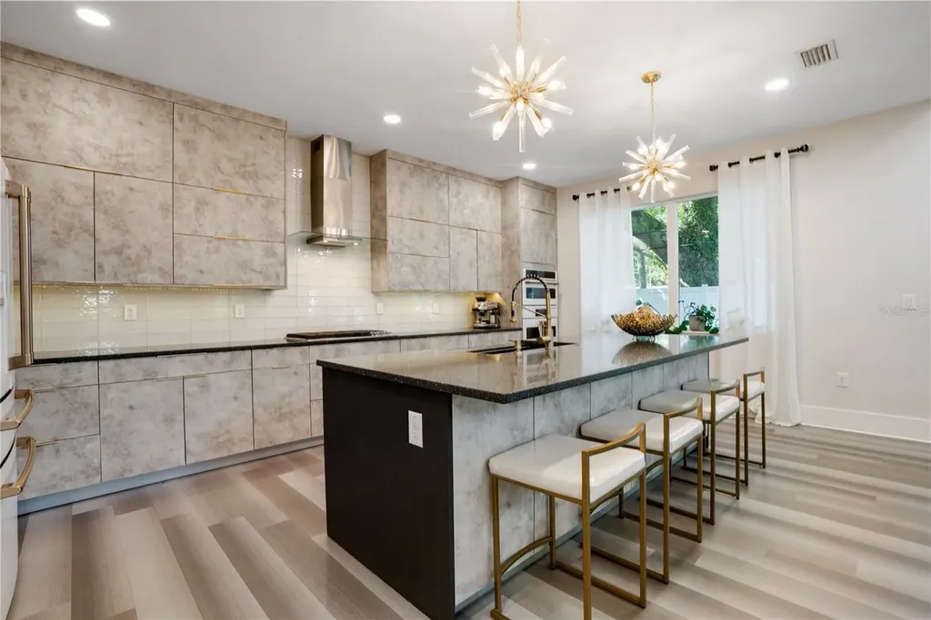 2140 Catalina Drive Clearwater FL 33764