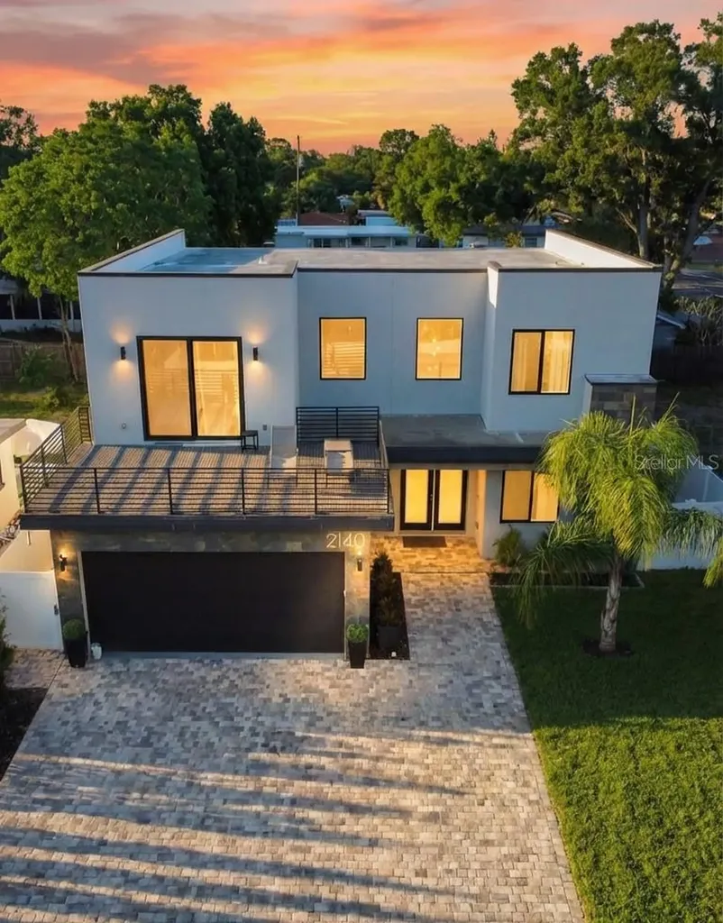 2140 Catalina Drive Clearwater FL 33764