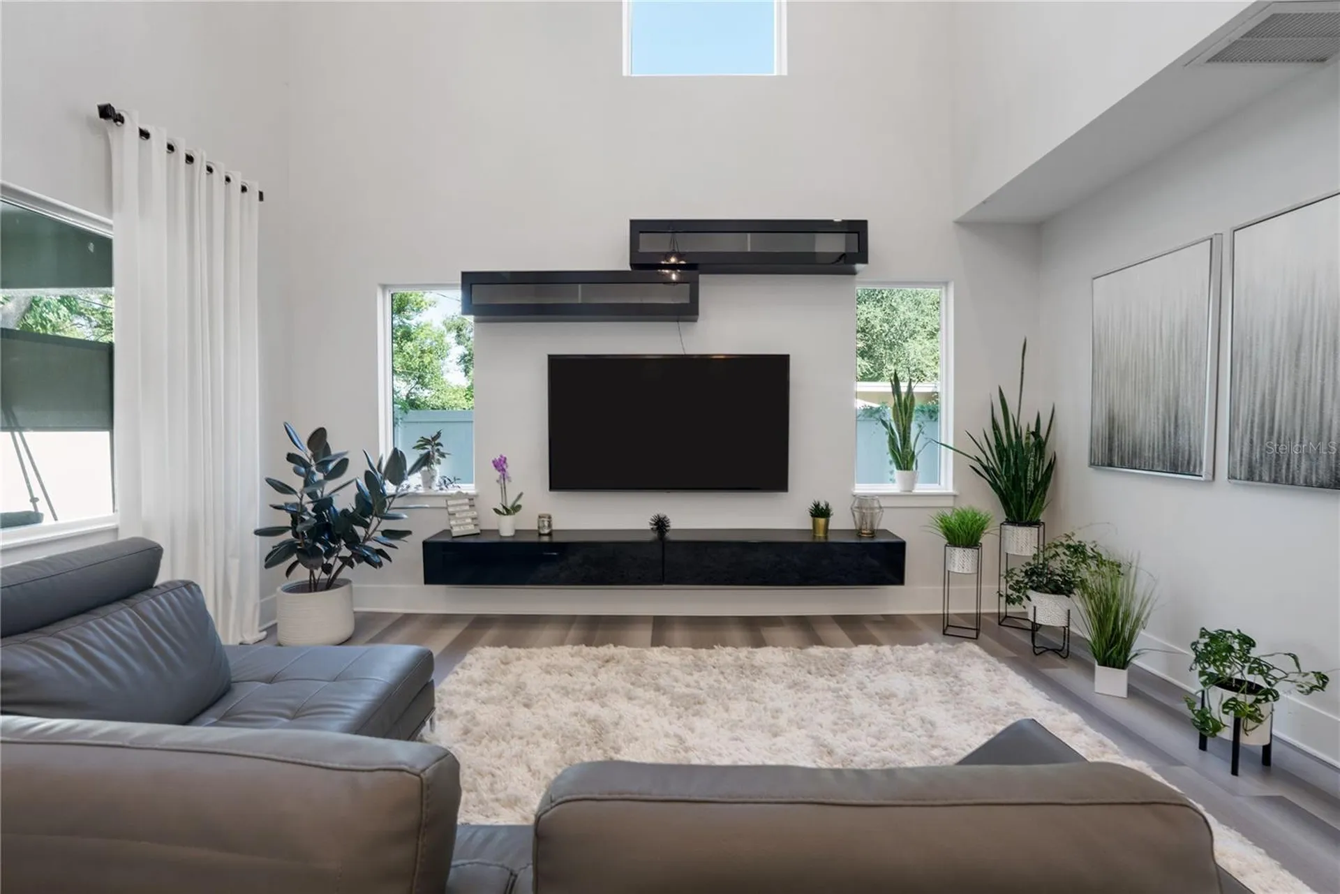 2140 Catalina Drive Clearwater FL 33764
