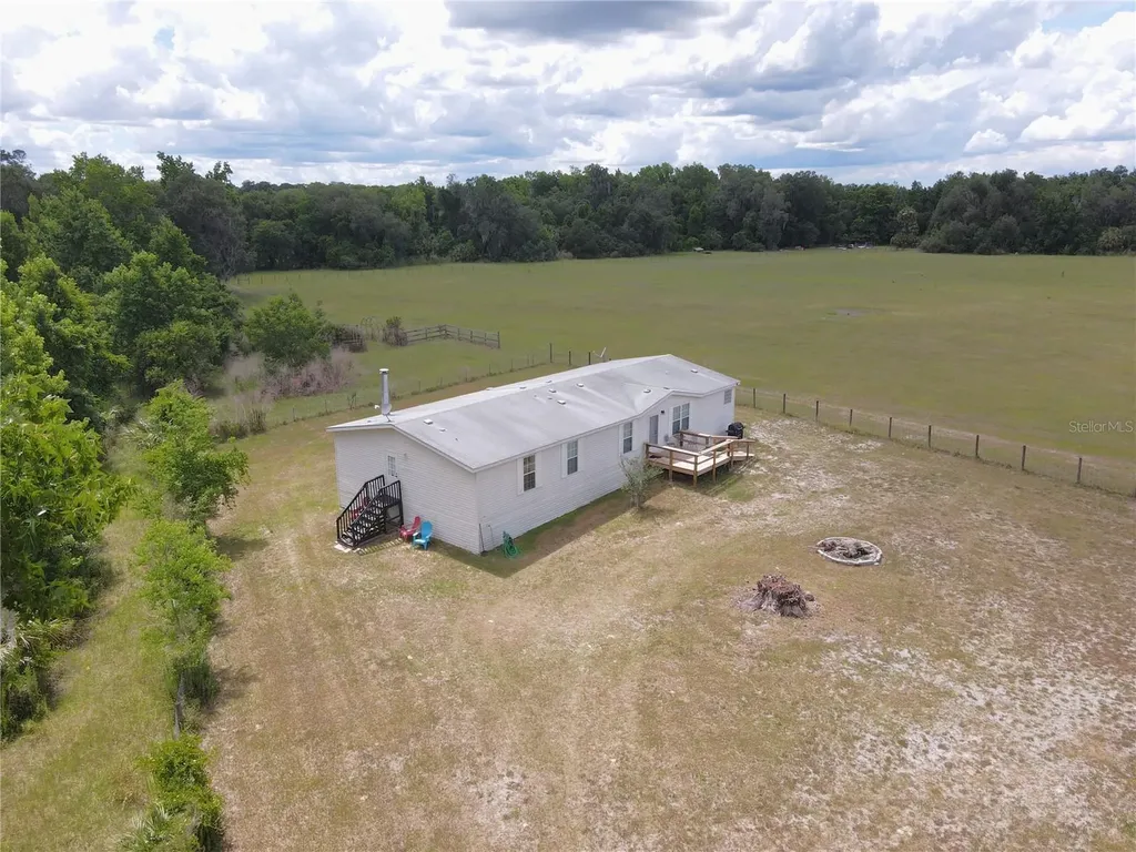 11804 SE County Road 234 Micanopy FL 32667