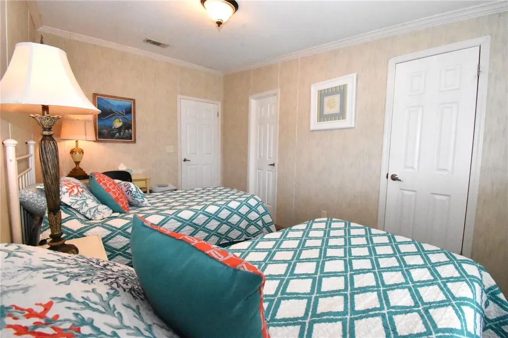 11804 SE County Road 234 Micanopy FL 32667