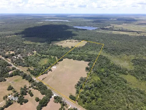 11804 SE County Road 234 Micanopy FL 32667