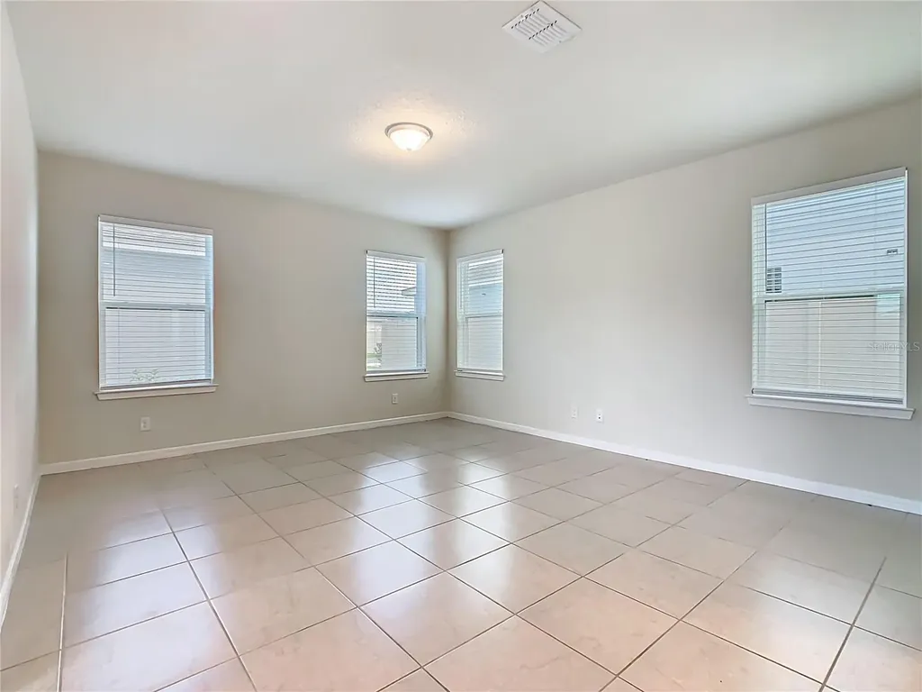 1823 Summer Serenity Drive Kissimmee FL 34744