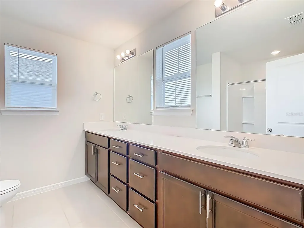 1823 Summer Serenity Drive Kissimmee FL 34744