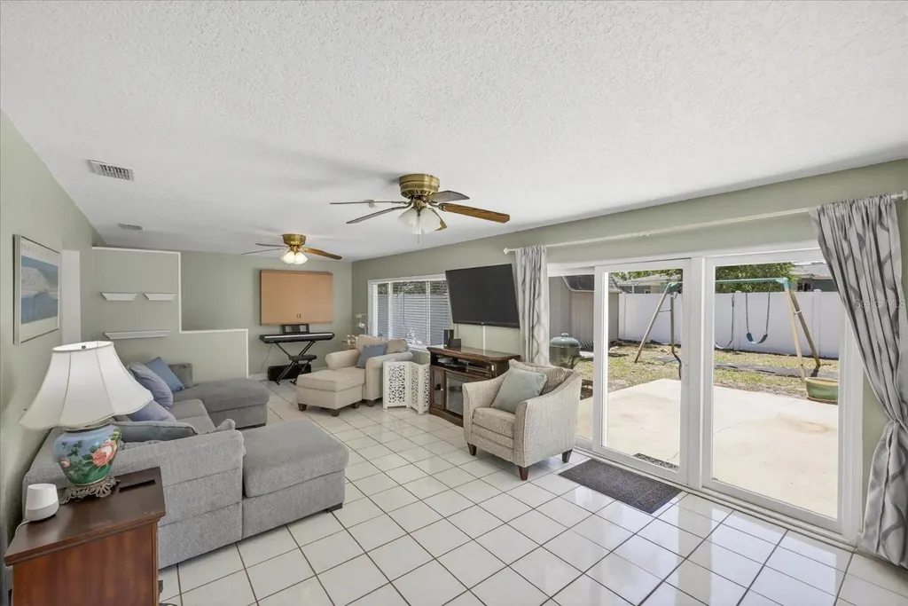 3067 Kapok Kove Drive Clearwater FL 33759