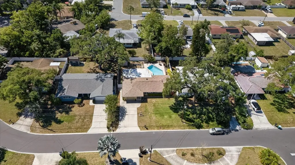 3067 Kapok Kove Drive Clearwater FL 33759