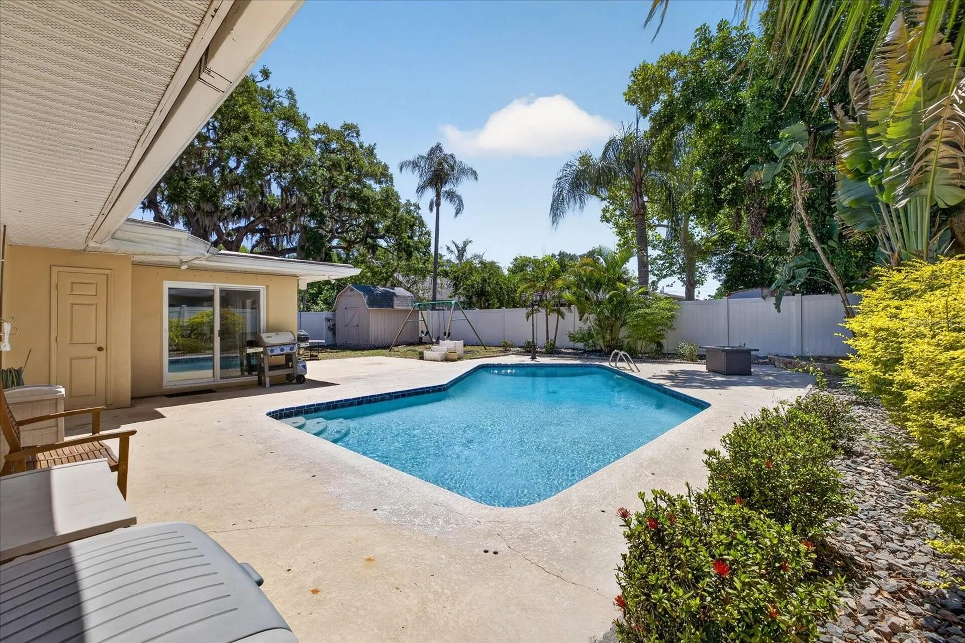 3067 Kapok Kove Drive Clearwater FL 33759