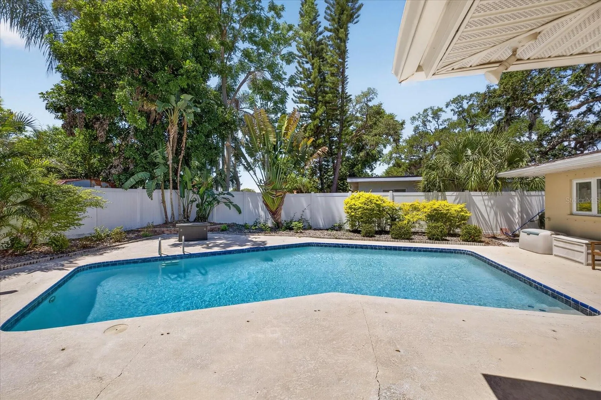 3067 Kapok Kove Drive Clearwater FL 33759
