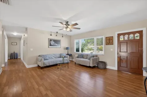 3067 Kapok Kove Drive Clearwater FL 33759