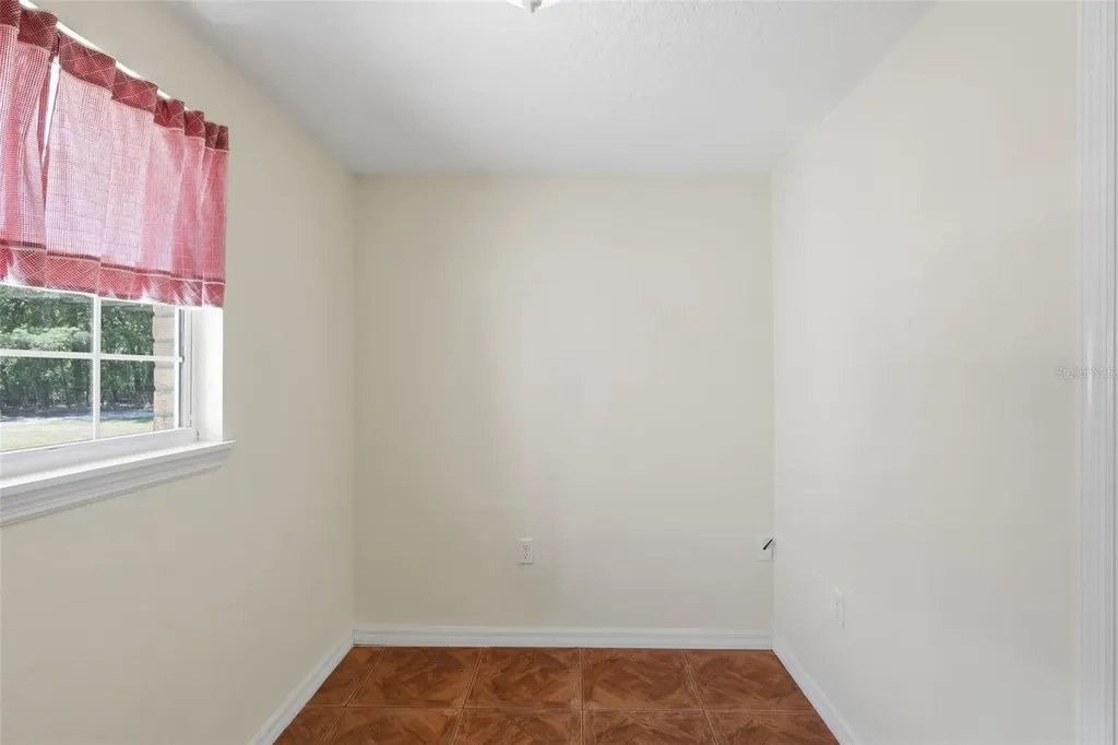 1640 Red Dog Road De Leon Springs FL 32130