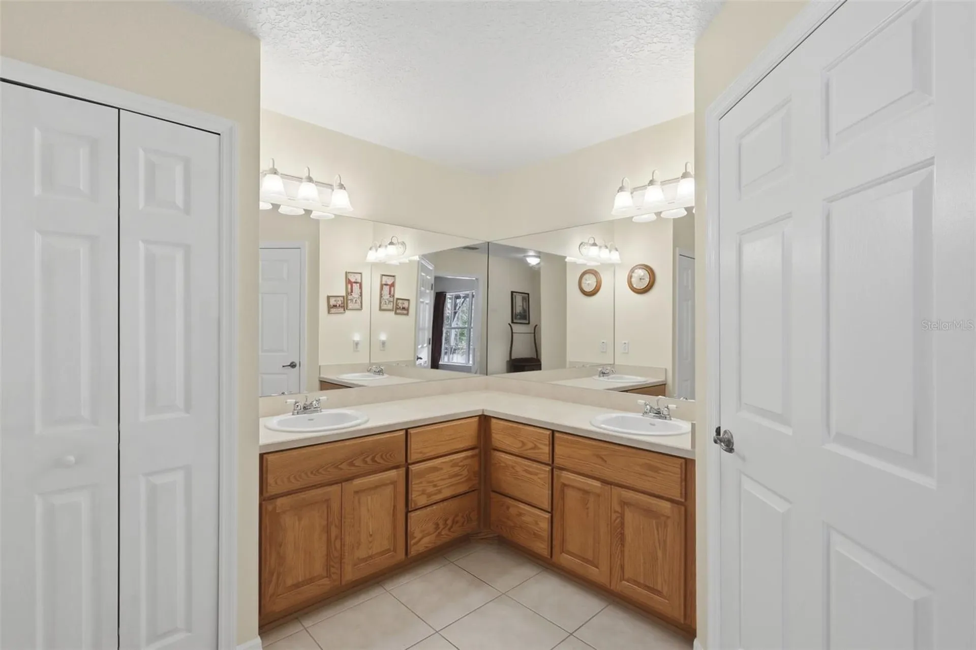1640 Red Dog Road De Leon Springs FL 32130