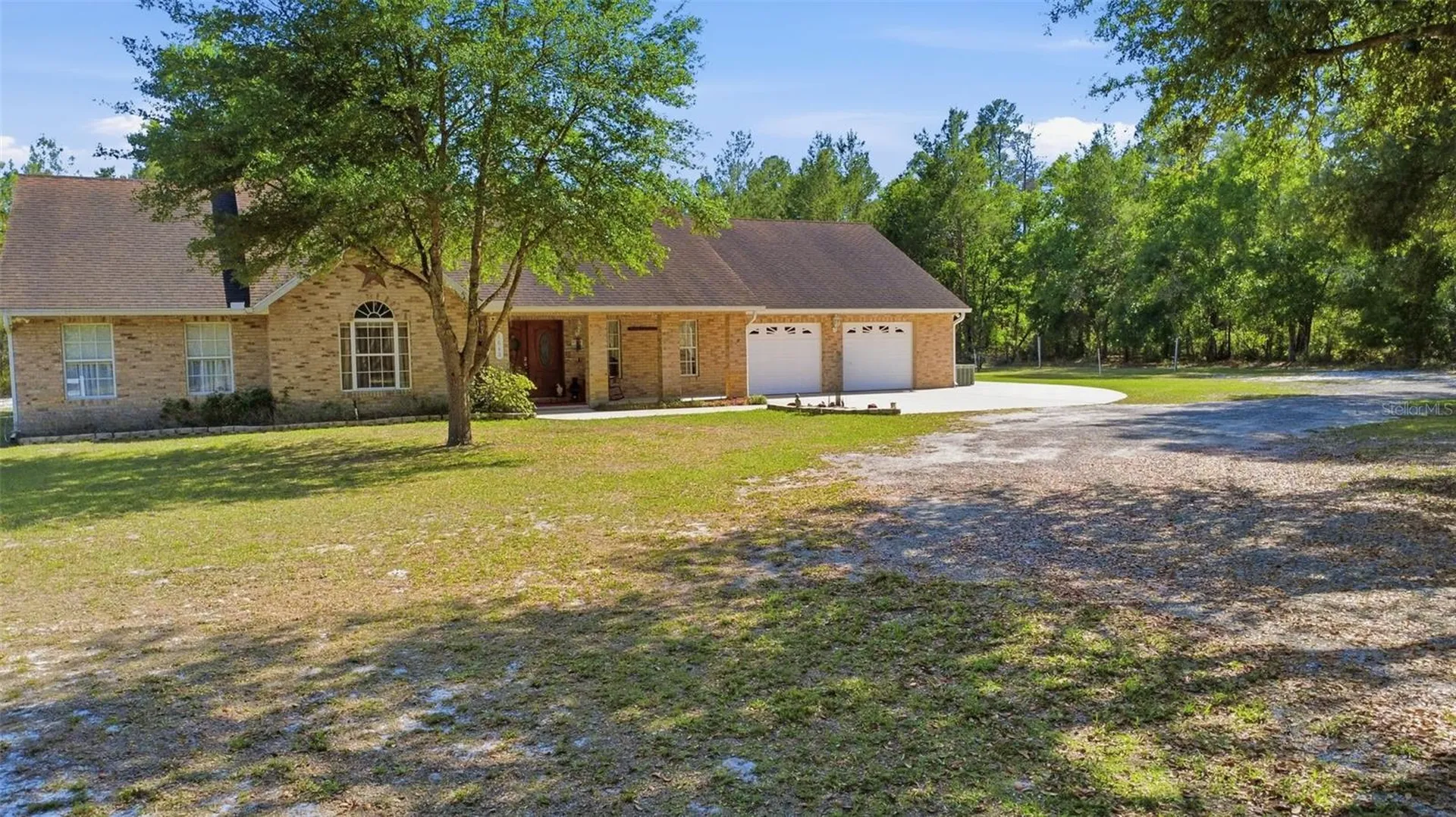 1640 Red Dog Road De Leon Springs FL 32130